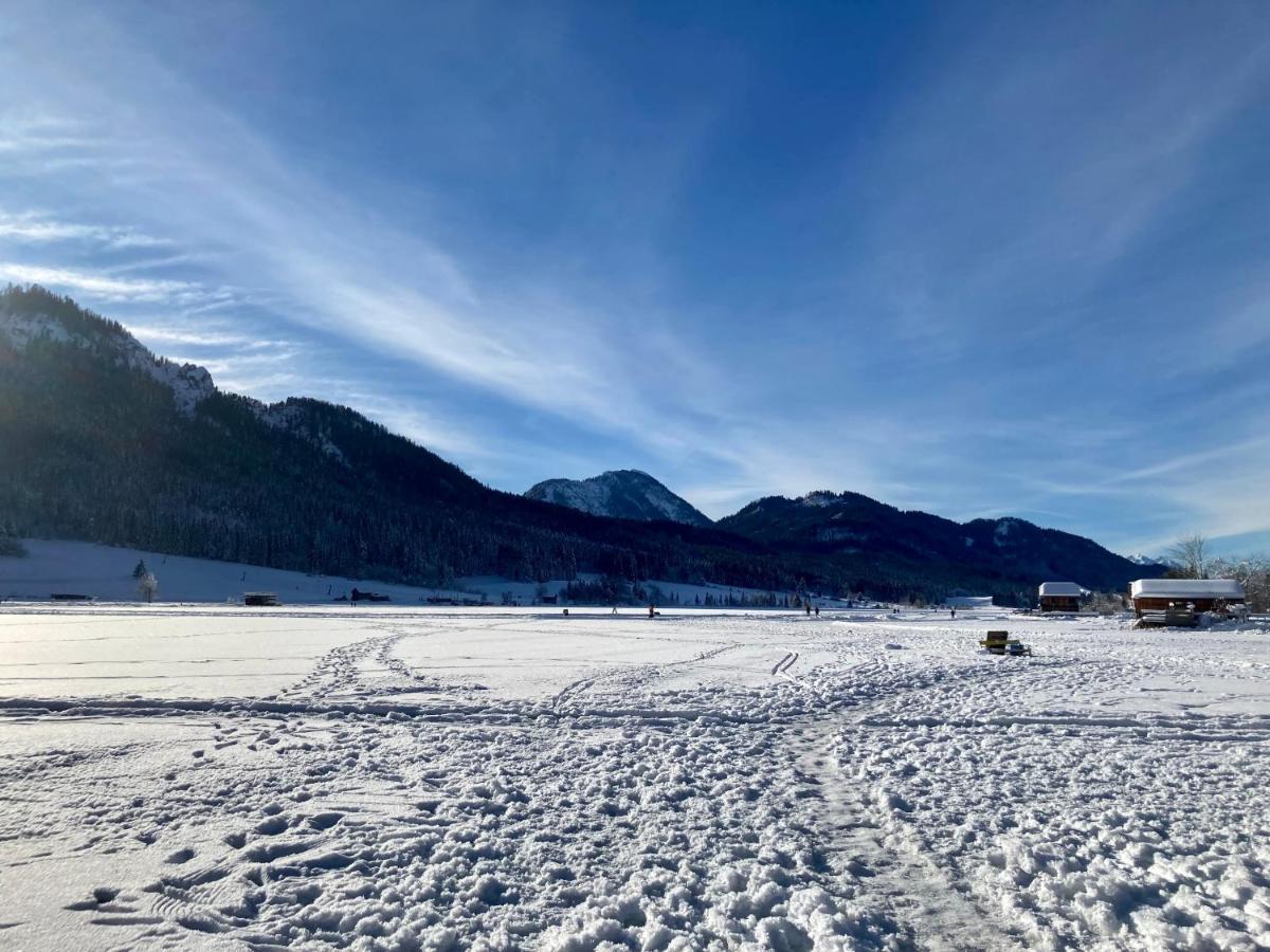 Seehotel & Seeapartments Kaerntnerhof- Direkt Am See! Weissensee Kültér fotó