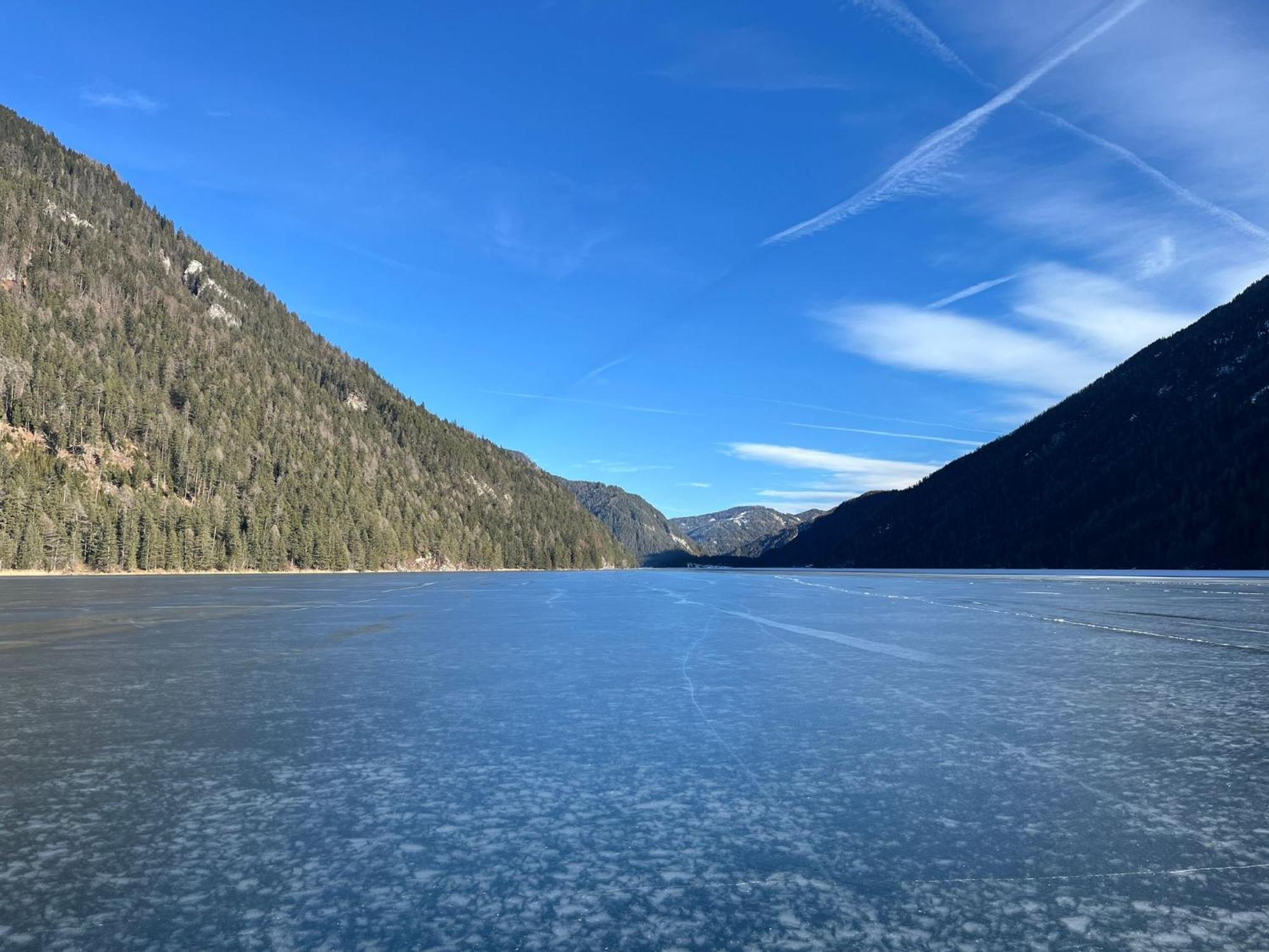 Seehotel & Seeapartments Kaerntnerhof- Direkt Am See! Weissensee Kültér fotó